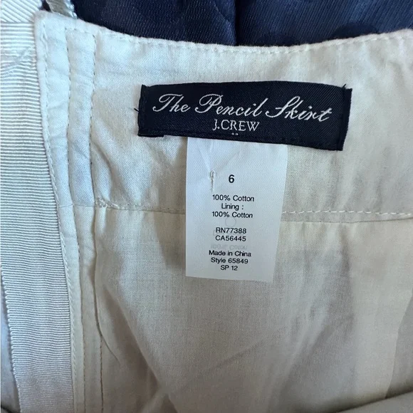 J. Crew White and Blue Mini Ribbed Pencil Skirt Womens 6 - Picture 2 of 8